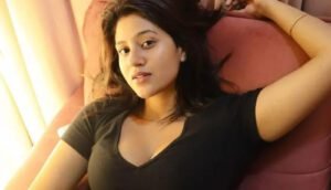 M’MS लीक होने के बाद अब ‘कच्चा बादाम गर्ल’ अंजलि अरोरा का एक और वीडियो हुआ वायरल !