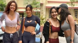 कभी शर्ट के ब’ट’न खोलकर तो कभी सिर्फ ब्रा में, नेहा और आयशा शर्मा दोनों बहनें ब’र’पा रही क’ह’र