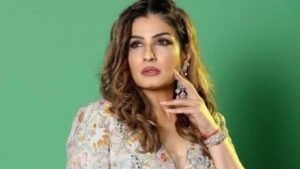 ज़ब Raveena Tandon के साथ बूढ़े आदमी ने बस मे की थी गंदी हरकत, एक्ट्रेस हो हुई थी शर्मिंदगी महसूस