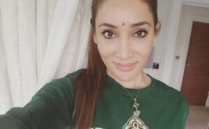 सोफिया हयात से एक ट्रोलर पूछा ‘एक रात का कितना रेट हैं’ एक्ट्रेस ने दिया करारा जवाब