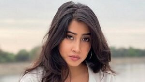 बिना कपड़ो के बाथरुम में नहाते हुए सोफिया अंसारी का प्रा’इवे’ट वीडियो हुआ वायरल, देखने वालों के छुटे पसीने