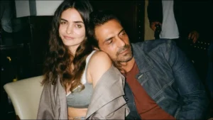 50 की उम्र में अर्जुन रामपाल चौथी बार बने पिता, गर्लफ्रेंड ने दिया बेटे को जन्म, एक्टर ने पोस्ट शेयर कर दी खुशखबरी