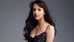 फिल्मों में काम करने से नहीं मिली पहचान, फिर न्यू-ड सीन्स ने बना दिया बॉलीवुड एक्ट्रेस को फेमस