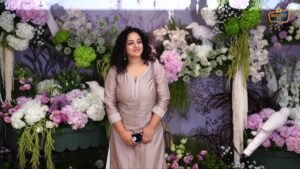 एका लखानी-रवि भागचंदका की सगाई पार्टी में अदिति-सिद्धार्थ, निथ्या मेनन